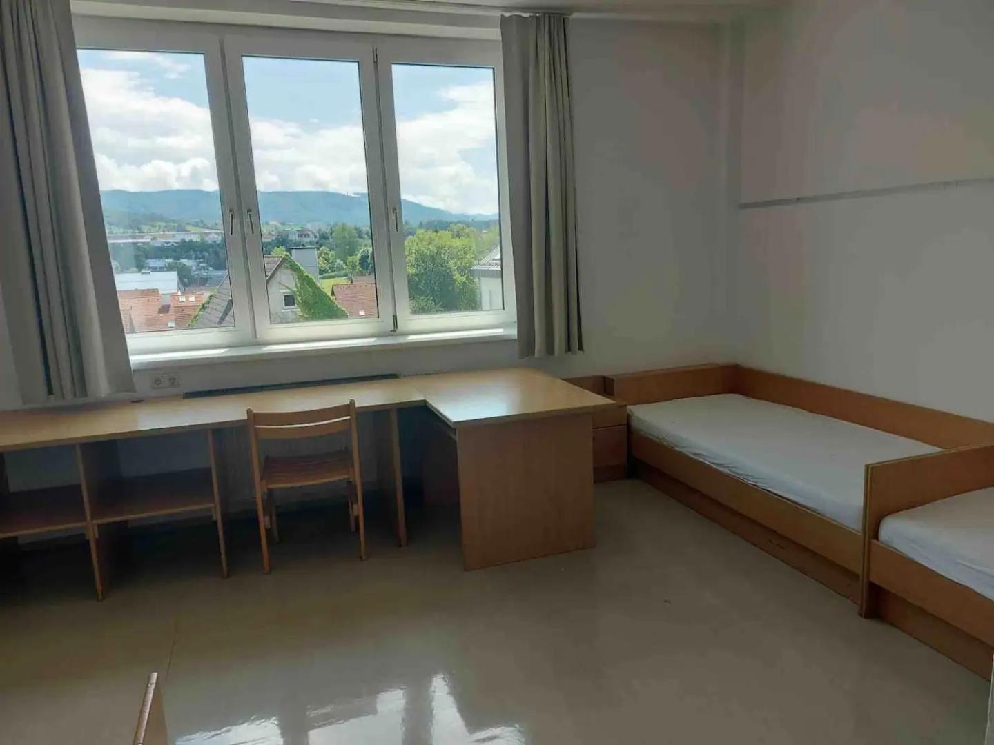 Jugendgaestehaus Studentenwohnheim Steyr Exterior foto